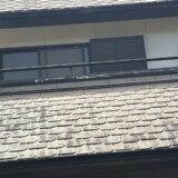 西尾市で雨漏りしてしまったカラーベスト屋根を石付き板金で重ね葺きリフォーム工事